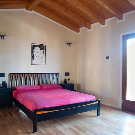 Guesthouse "Villa Tamas" Limone sul Garda Exterior foto